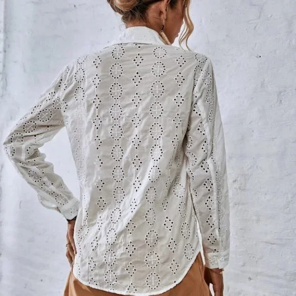 Embroiderd Button Down Blouse top white - Picture 6 of 6